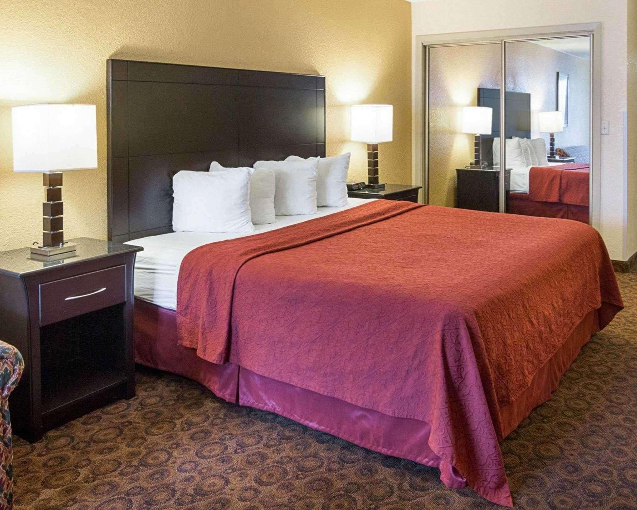Quality Inn Magnolia Εξωτερικό φωτογραφία